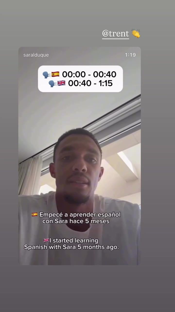 老师好!西语老师晒阿诺德用西语介绍自己,她还是小蜘蛛英语老师