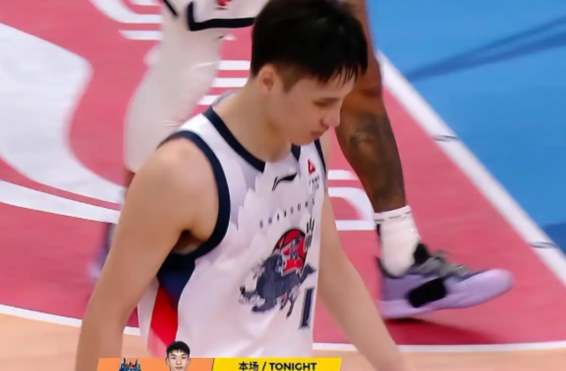 开云体育登录-补强遇罚单:山东男篮第四外援到位难破局,鲍威尔转正悬而未决!