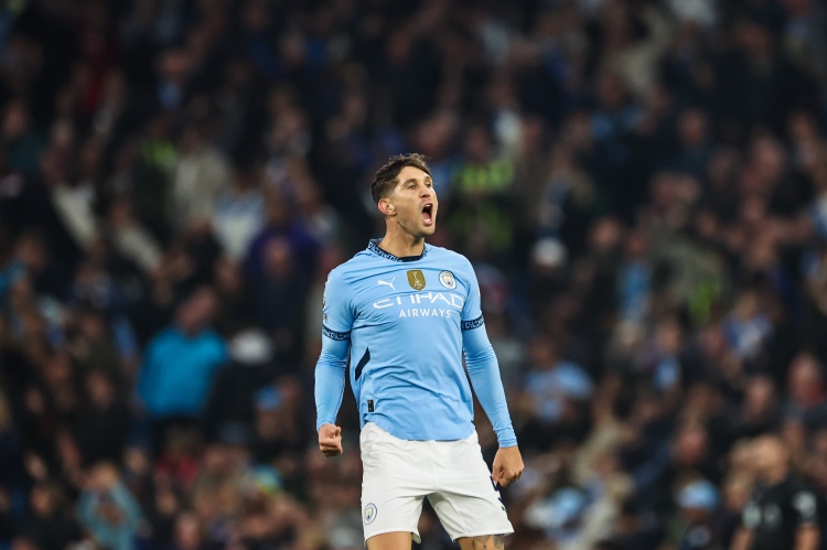 开云体育app-法尔克:斯通斯并不是拜仁今夏中后卫引援的首选,但会关注