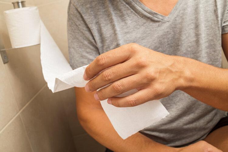 开云体育入口-51岁男子每天大便两三次，确诊胰腺癌！6种异常或是身体“警报”